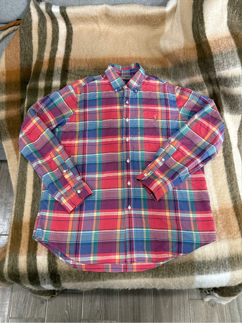Ralph Lauren polo button down shirt size L